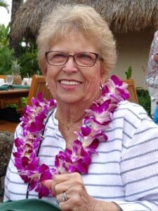 Mom in Hawaii Mom in Hawaii